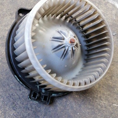 BLOWER MOTOR