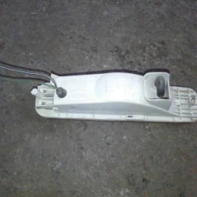 FAROL DE BUMPER TRASERO IZQUIERDO