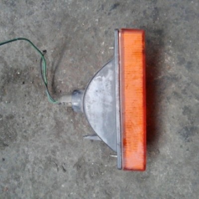 FAROL DE BUMPER TRASERO IZQUIERDO