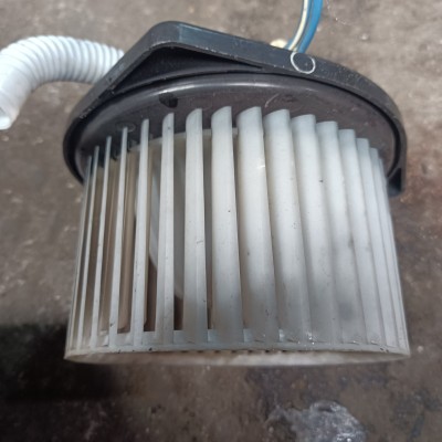 BLOWER MOTOR