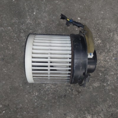 BLOWER MOTOR