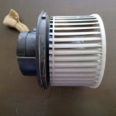 BLOWER MOTOR